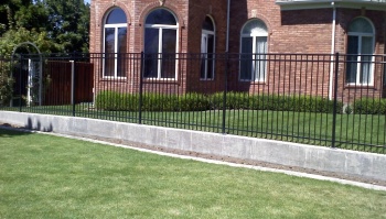 Сварные заборы на ленточном фундаменте 80 метров фото в Заволжье