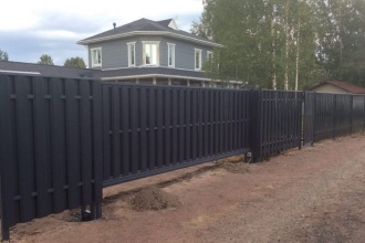 Забор из евроштакетника с бетонированием столбов 80 метров фото в Заволжье